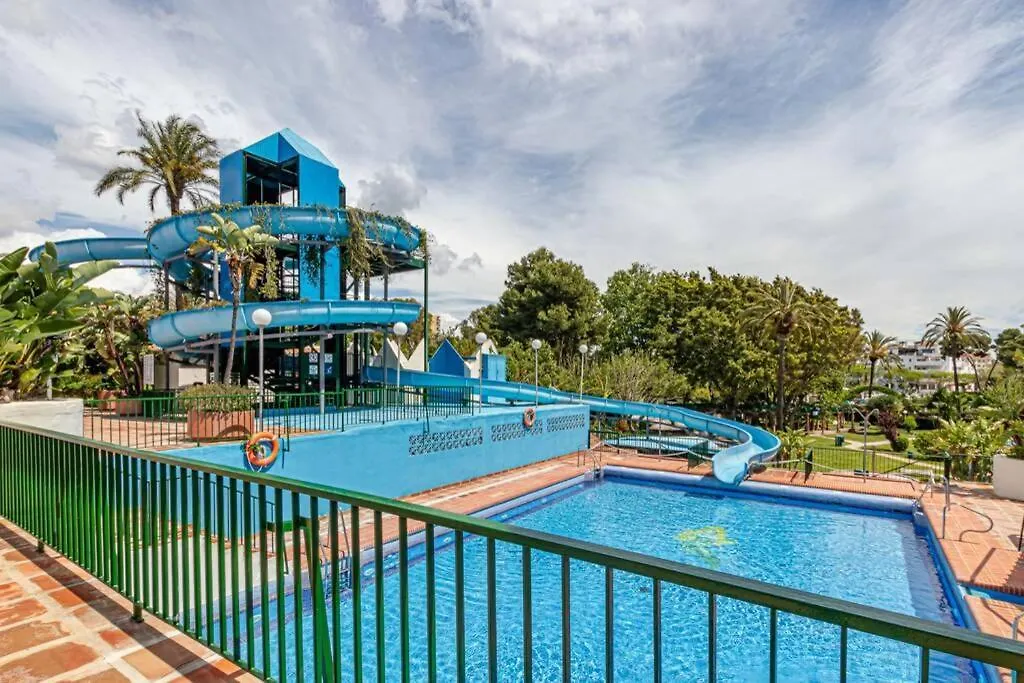 797 Holiday Rentals- Precioso Piso Con Vistas Al Jardin En Benalbeach Benalmadena Spain